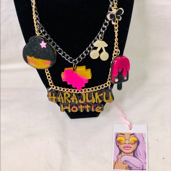 Necklace - Picture 3 of 4